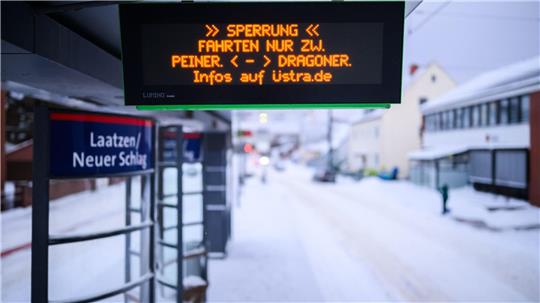 Busverkehr rollt nach Wintersturm mancherorts wieder an