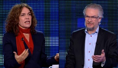 Ist die EU in einer Welt ohne Regeln noch relevant? EU-Abgeordnete debattieren im Ring