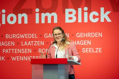 Skizzierte ihre Pläne: Eva Bender bei der Delegiertenversammlung im Expo-Wal.