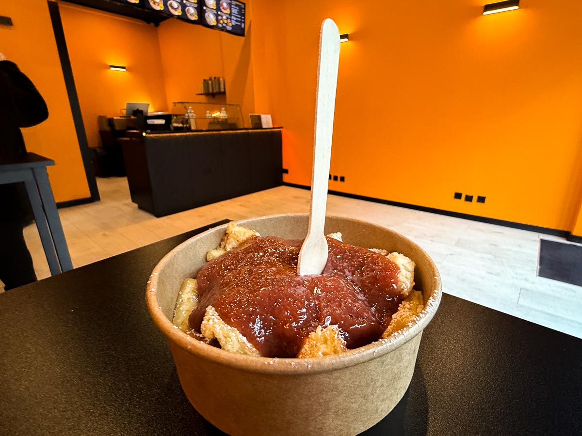 Schmarrnzeit auf der Moritzstraße: Wiesbadens neuer Kaiserschmarrn-Spot