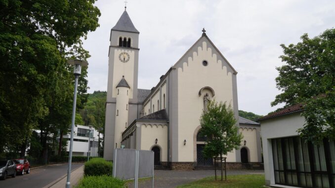 Kirche St Marien Rhöndorf -- Foto© Thomas Scheben (2)