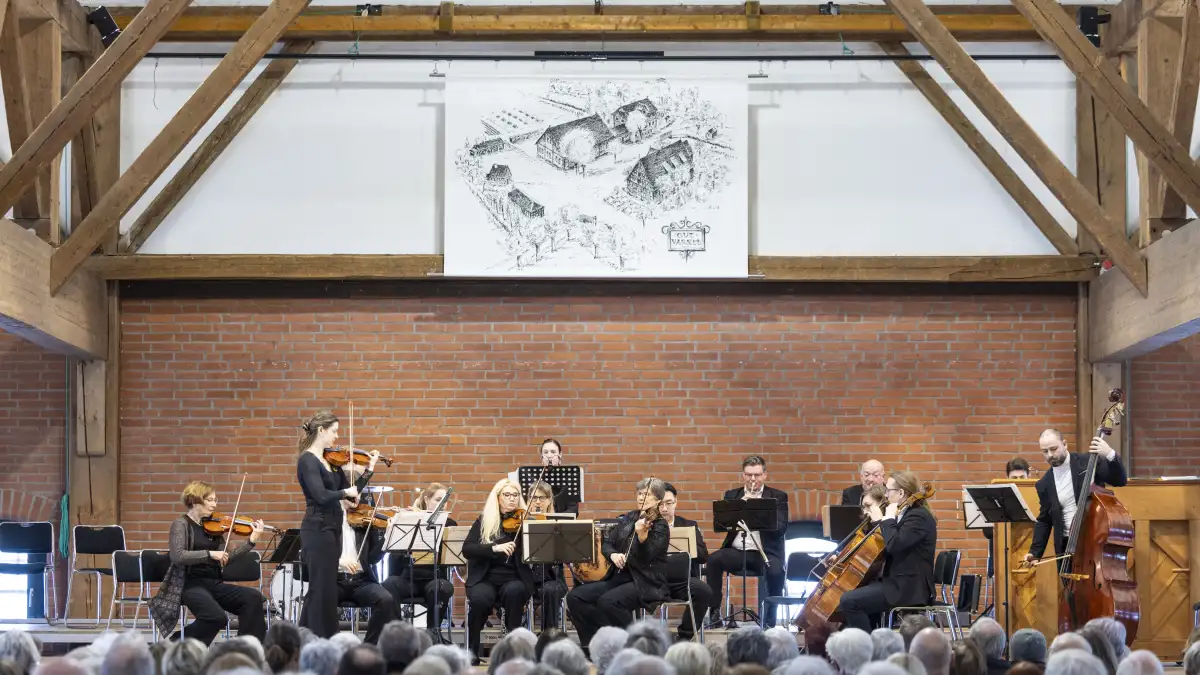 Klassische Philharmonie Nordwest stimmt in Stuhr auf 2026 ein