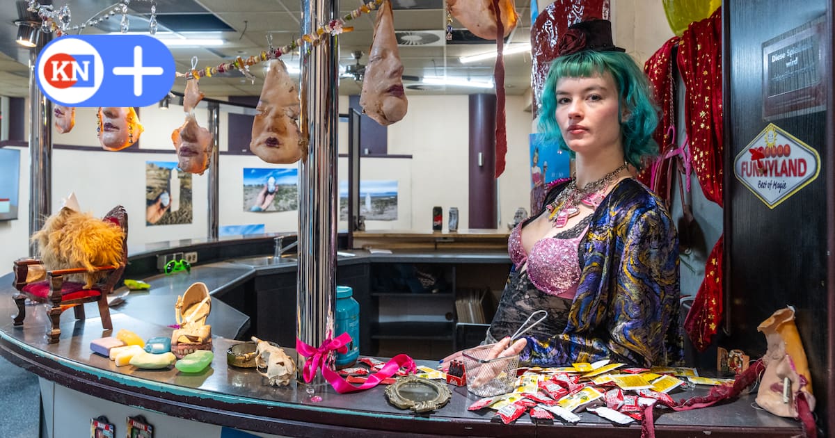 Ausstellung im Hauptbahnhof Kiel: Kapitalismus-Kritik mit Ekel?