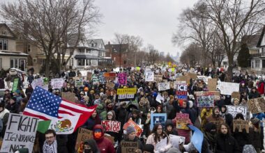 Nach ICE-Schuss auf Autofahrerin: Tausende bei Demonstrationen gegen US-Einwanderungsbehörde