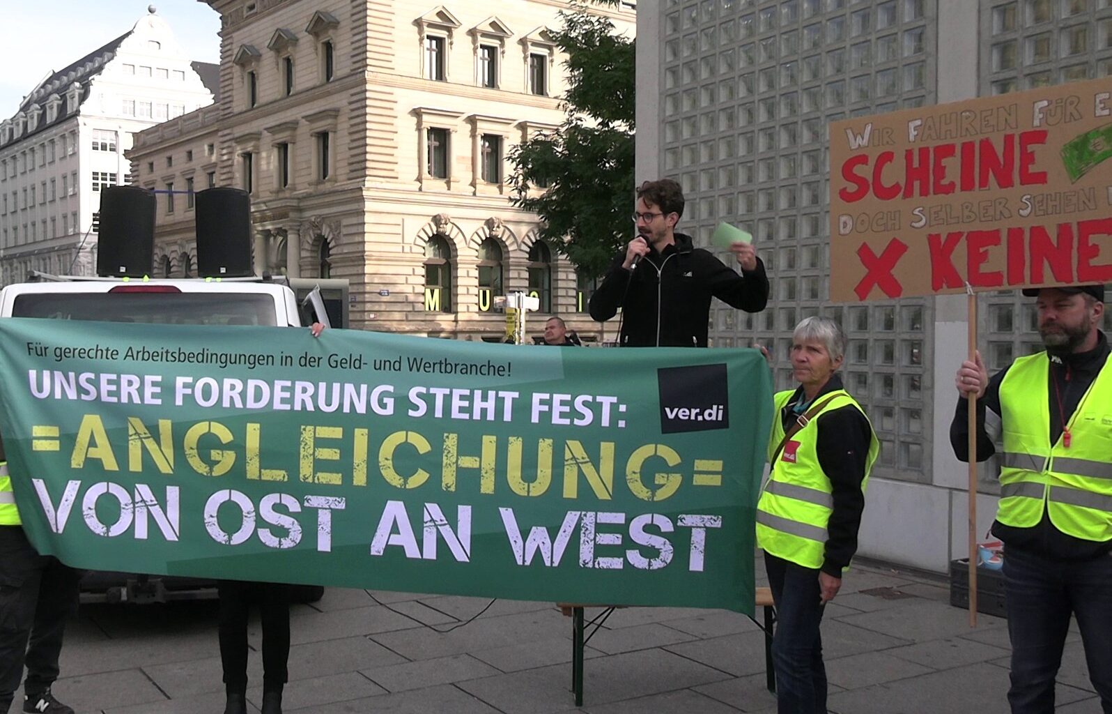 Michael Sommer bei der ver.di-Demonstration am 18.10.2024, Foto: Thomas Köhler