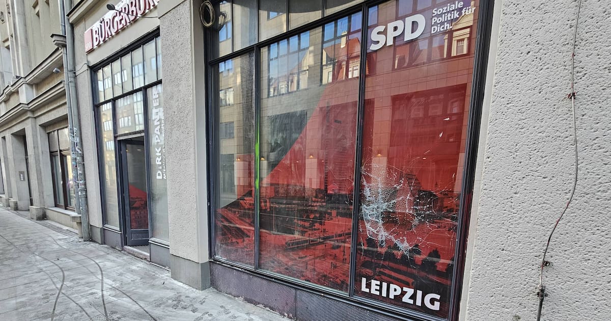 Brand beschädigt Parteibüro von Dirk Panter in Leipzig