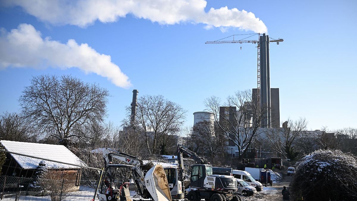 Berlin & Brandenburg: Nach Stromausfall: Offizielle Entwarnung
