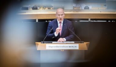 Berlin & Brandenburg: Wegner gibt Regierungserklärung zu Stromausfall ab