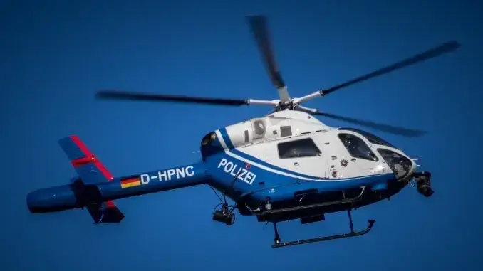 Polizeihubschrauber Polizeihubschrauber sucht vermisste Seniorin