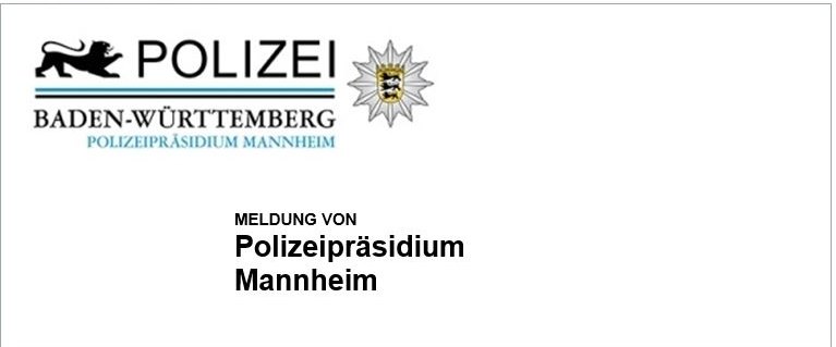 Mannheim: Smart landet auf Beifahrerseite