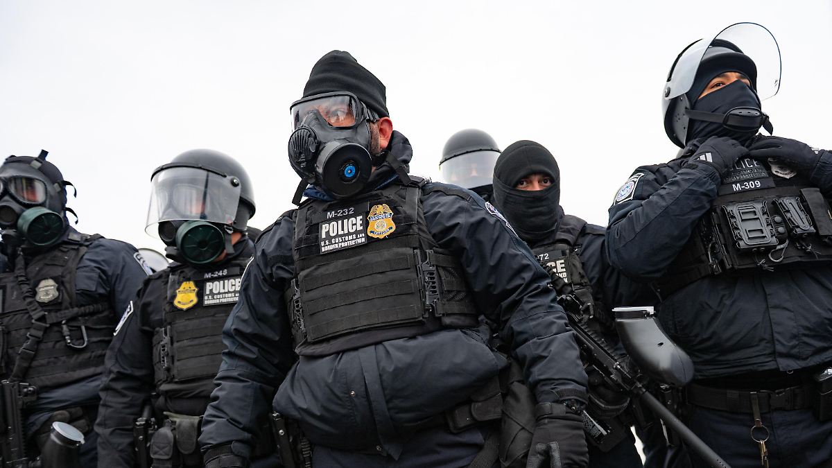 "Gefährliche, autoritäre Taktik": Trump-Ministerium geht gegen Demokraten in Minnesota vor