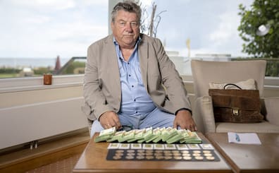 Privatdetektiv Josef Resch aus Bad Schwartau hat knapp 300.000 Euro für Hinweise zu den Einbrechern bei der Deutschen Bank in Lübeck ausgelobt.