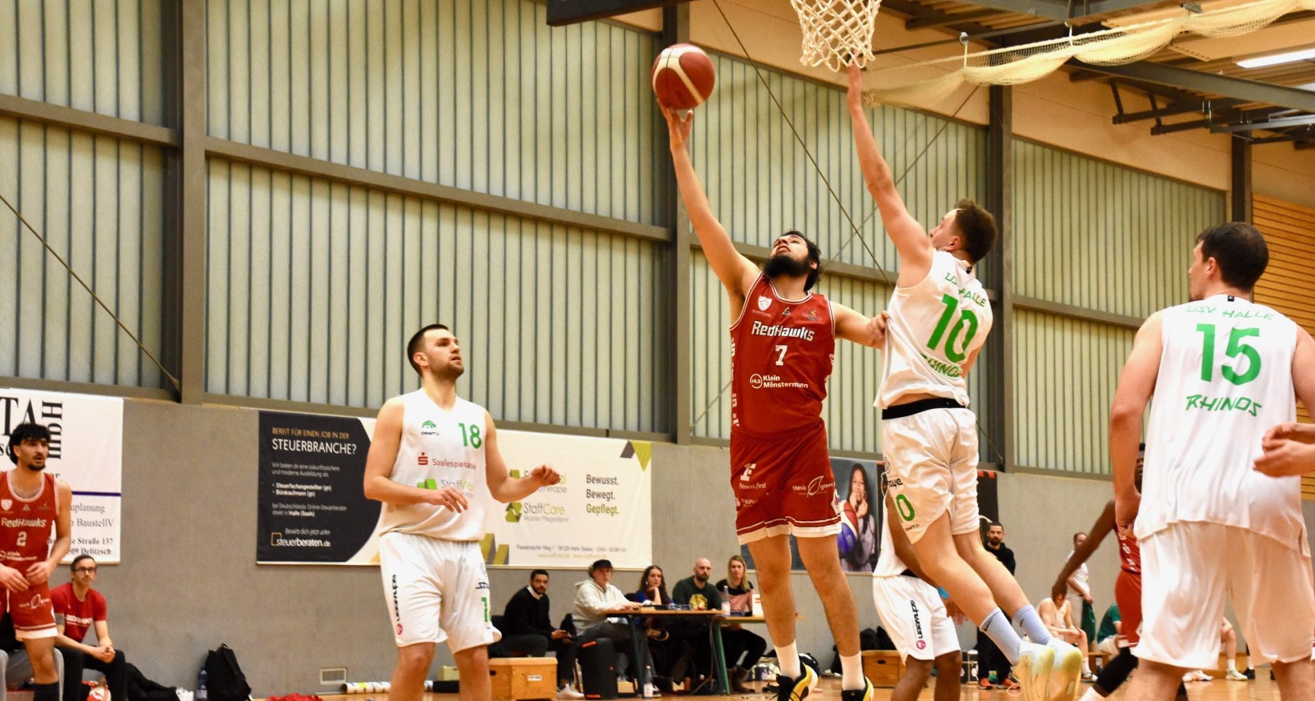 Harter Test für die Rhinos