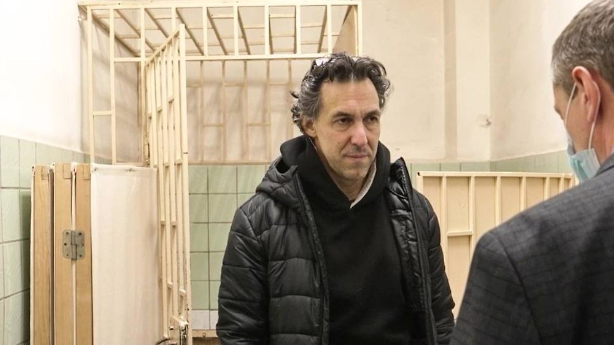 Gefangenenaustausch mit Russland: Französischer Politologe Vinatier aus russischer Haft entlassen