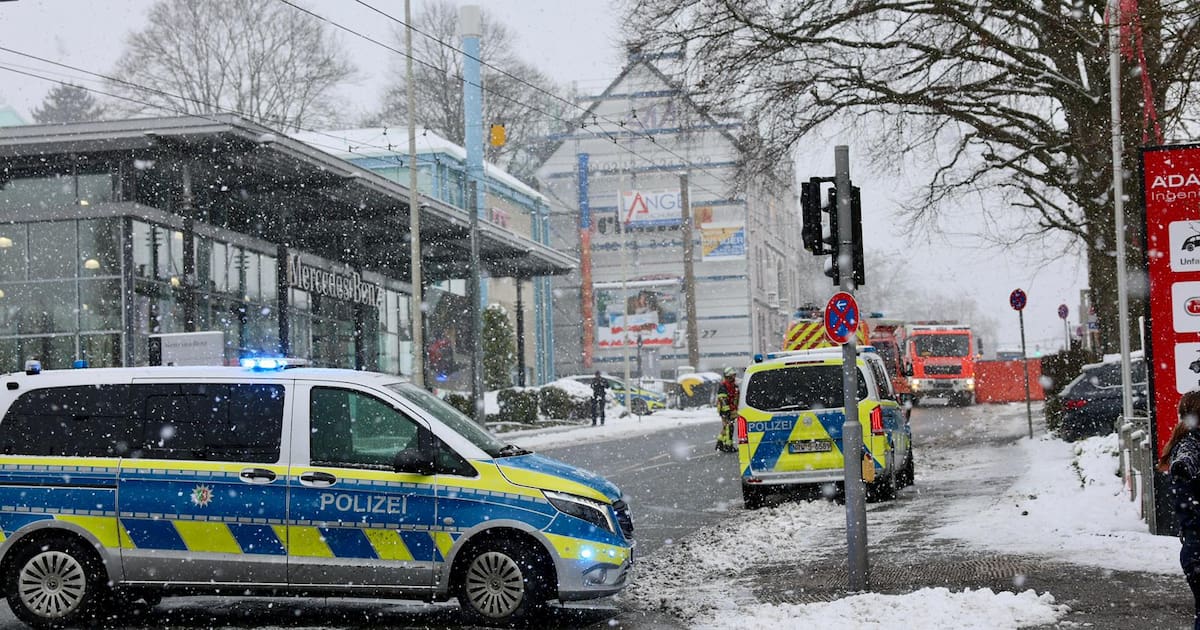 Polizei sperrt Schlagbaumer Straße: Mann löst Großeinsatz aus