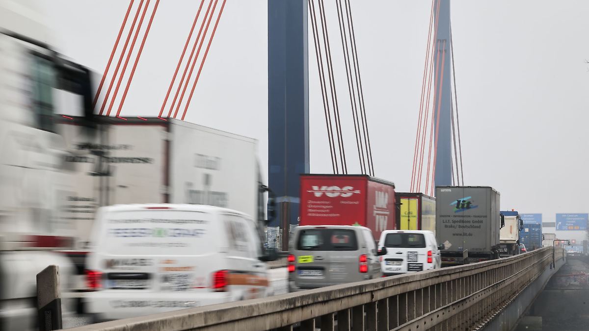 Hamburg & Schleswig-Holstein: Bauarbeiten für A1 angekündigt - Größere Staugefahr ab März