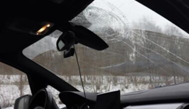 POL-MS: Eiskalte Gefahr von oben - Zwei Unfälle durch Eisplatten auf Lkw fordern zwei ...