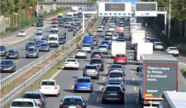 NRW weiter staugeplagt - Essen und Köln mit hoher Belastung