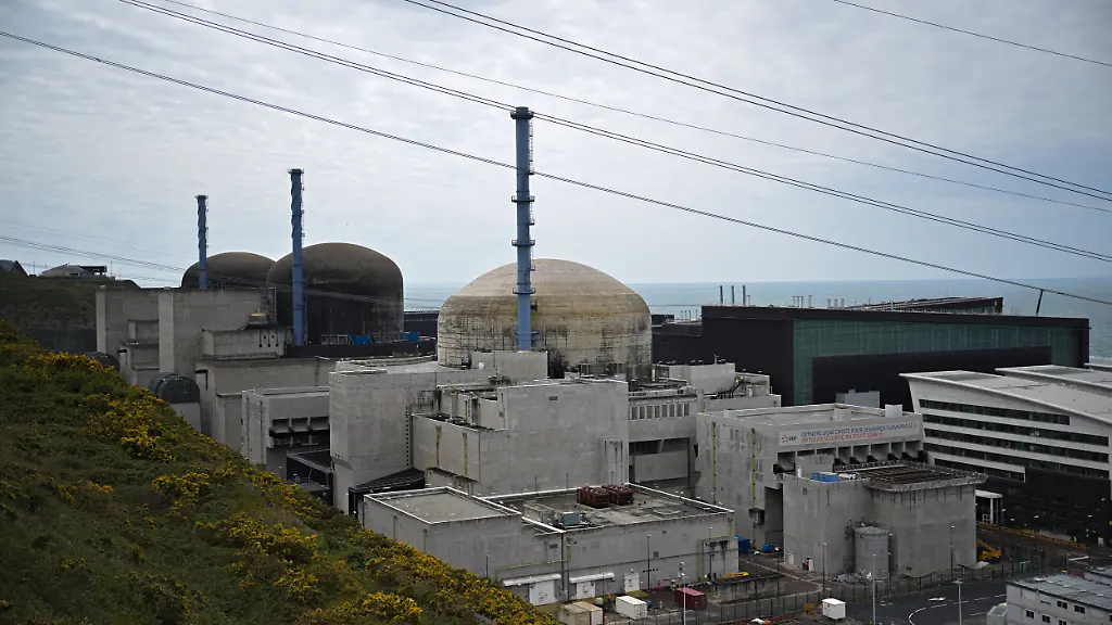 This-photograph-taken-on-April-25-2024-shows-the-nuclear-power-plant-of-Flamanville-north-western-France-as-the-Flamanville-3-nuclear-power-plant-is-ready-to-start