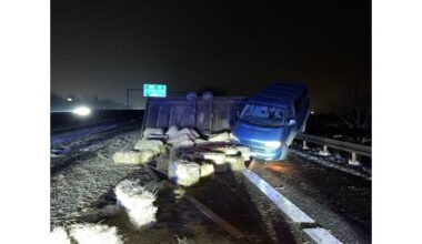 POL-WI: Vollsperrung der A3 bei Wiesbaden nach PKW-Unfall und verlorenen Strohballen