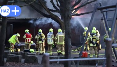 Polizei fasst Minderjährige nach Brandstiftung und Einbrüchen