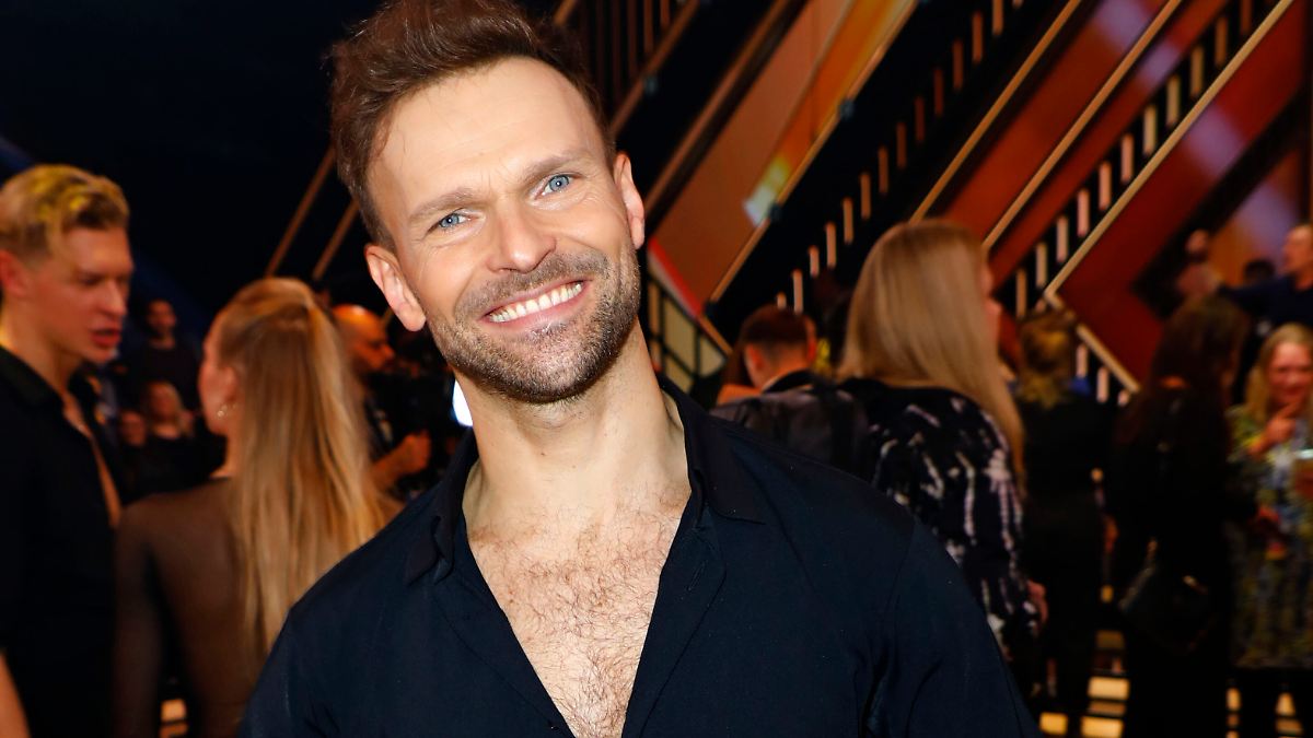 "Offen für Anfragen": "Let's Dance"-Star Vadim Garbuzov gibt Trennung bekannt