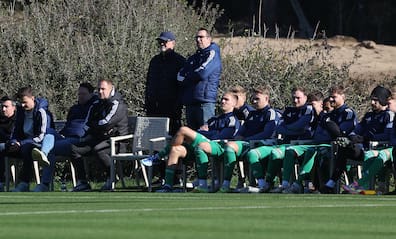 Früher in einem Team: 96-Sportchef Jörg Schmadtke (links) und der Duisburger Michael Preetz spielten zusammen bei Fortuna Düsseldorf.   