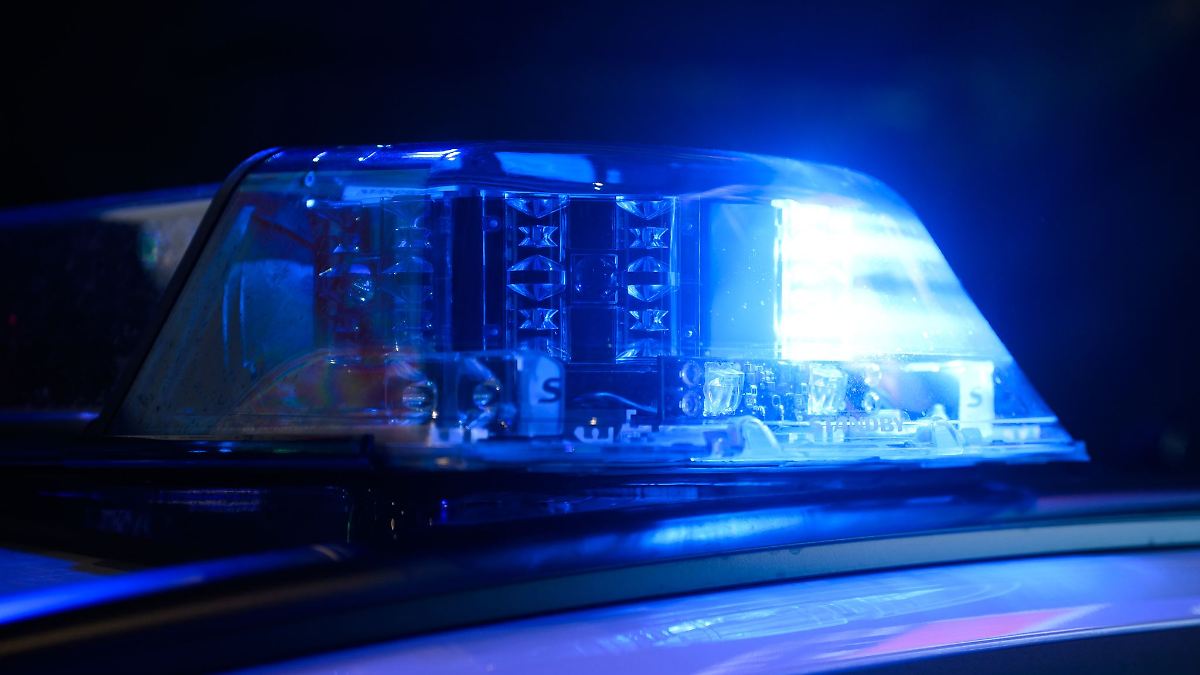 Sachsen-Anhalt: Lkw verliert mehrere Tonnen Streusalz auf A14 bei Halle