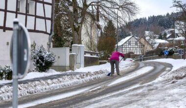 Nicht nur in der Eifel musste Schnee geschippt werden.