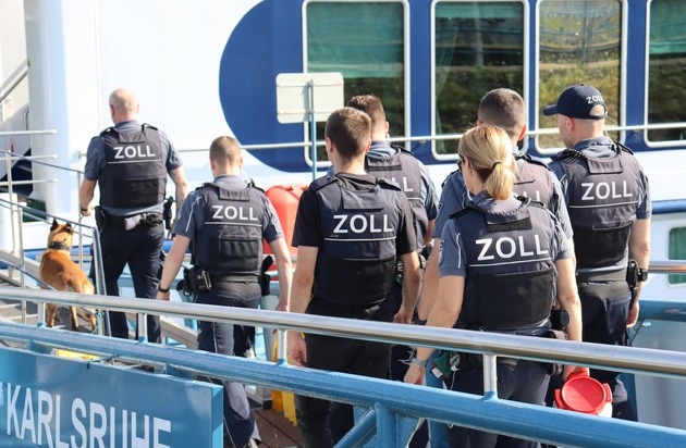 HZA-KA: Internationaler Zolltag am 26.01.2026: ZOLL schützt die Gesellschaft durch ...