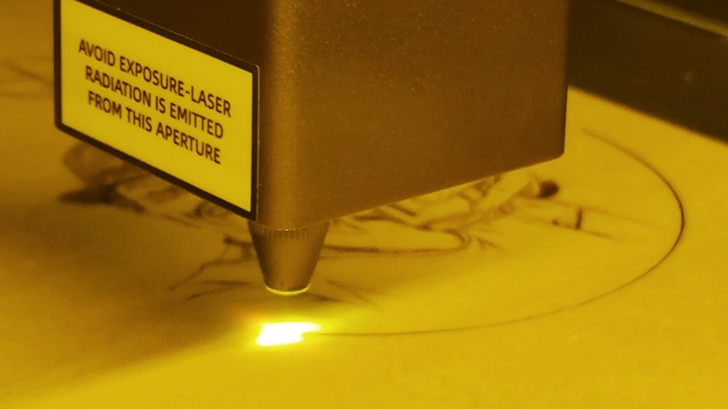 Schneiden bis 3 mm klappt in einem Durchgang.