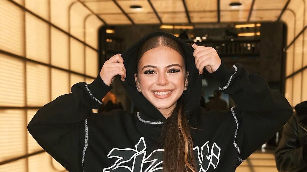 Zahide begeistert 9'000 Fans: TikTok-Star erobert die Musikszene