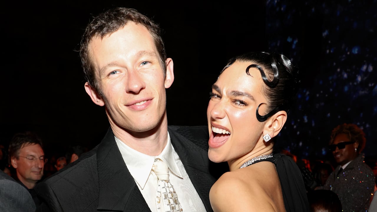 James Bond 007: Dua Lipa und Callum Turner im neuen Film? | Unterhaltung