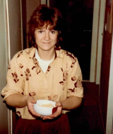 Wer weiß, wer diese Frau ist? Das Landeskriminalamt hat für Hinweise, die den Fall aufklären, 2500 Euro Belohnung ausgesetzt