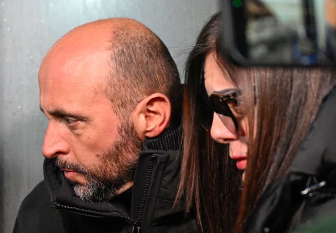 Der Besitzer von «Le Constellation», Jacques Moretti, und seine Ehefrau Jessica wurden am Freitag von der Schweizer Staatsanwaltschaft vorgeladen.