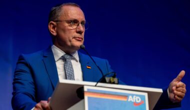 „Ich bin verwundert“: Hat RB Leipzig Chrupallas VIP-Tickets storniert? | Politik