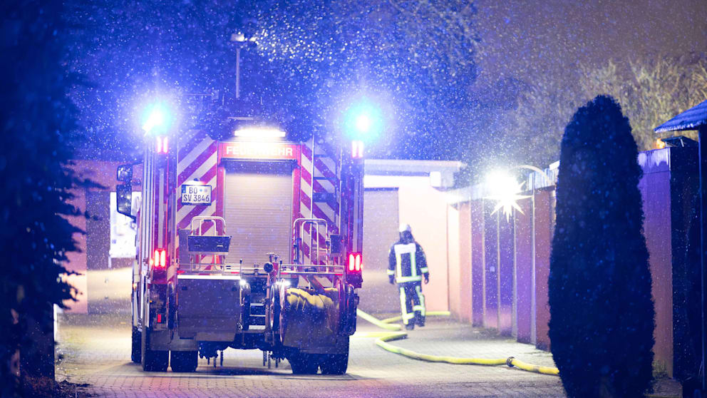 Die Feuerwehr musste einen Brand im Keller löschen