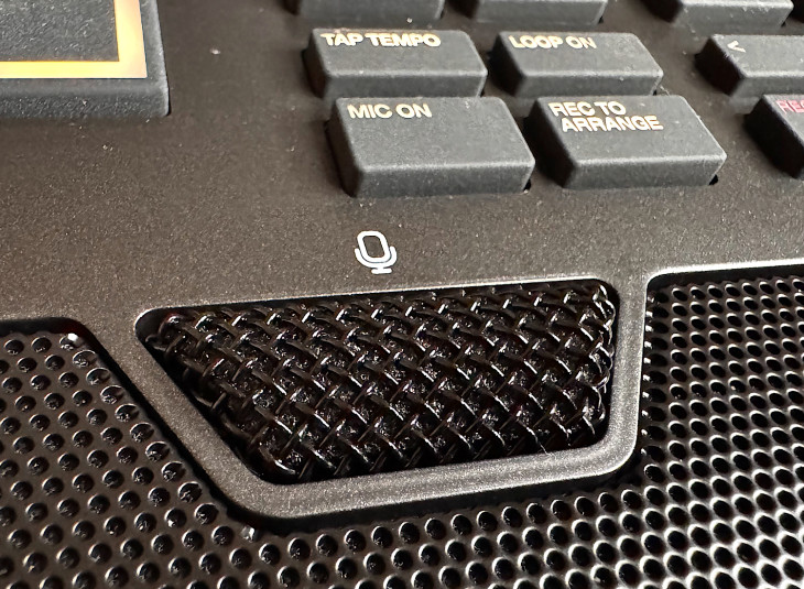 AKAI MPC Live III Mikrofon