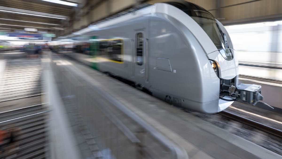 Sachsen-Premiere: Akkuzug zwischen Leipzig und Chemnitz