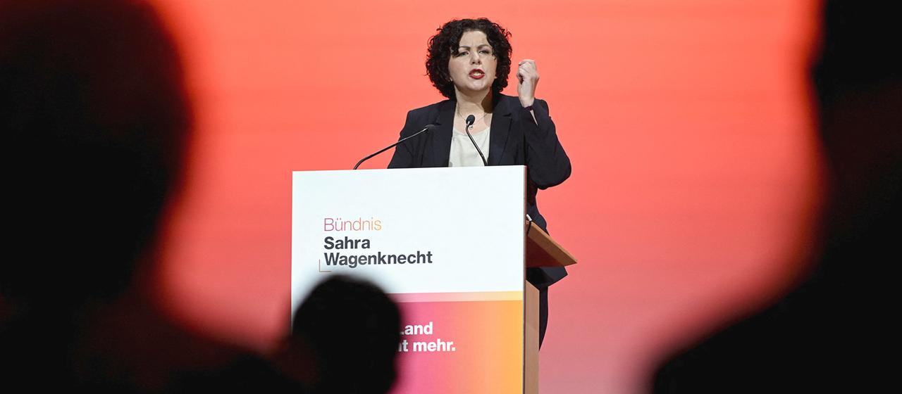 Amira Mohamed Ali spricht auf dem Parteitag des BSW