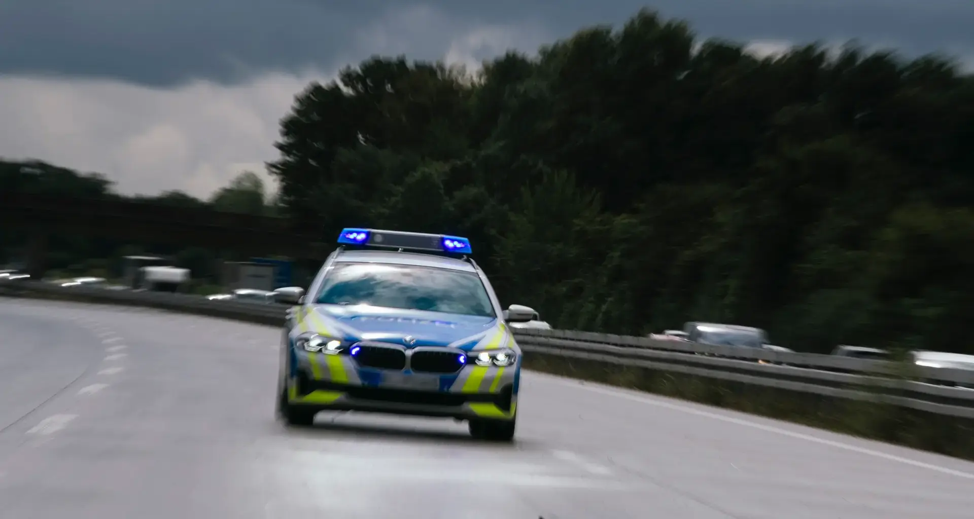 Lkw-Brand auf A7: Fahrbahn Richtung Hannover gesperrt