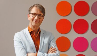 Axel Buether über Farbe des Jahres "Cloud Dancer" - WDR 3 Mosaik - WDR 3 - Podcasts und Audios - Mediathek