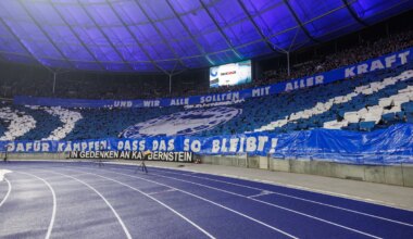 Fußball - Fanproteste bei Zweitliga-Spitzenspiel in Berlin - Sport