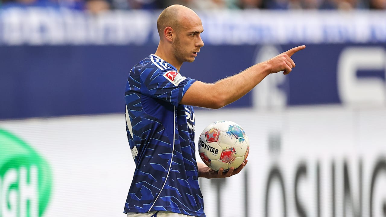 Schalke 04: Henning Matriciani reißt sich das Kreuzband! - BILD