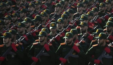 EU setzt iranische Revolutionsgarden auf die Terrorliste - Politik