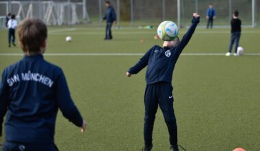 München: Kunstrasenplätze müssen umgerüstet werden - München