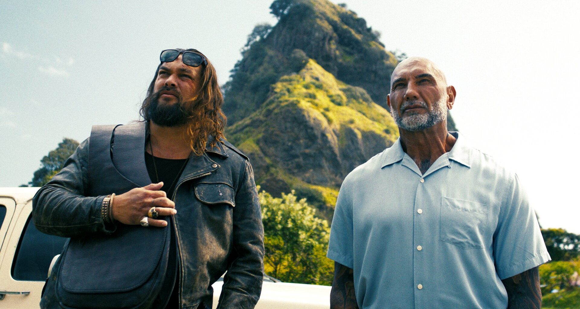 Jason Momoa & Dave Bautista rocken als Action-Dreamteam im ersten Trailer zum neuen Amazon-Film