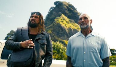 Jason Momoa & Dave Bautista rocken als Action-Dreamteam im ersten Trailer zum neuen Amazon-Film