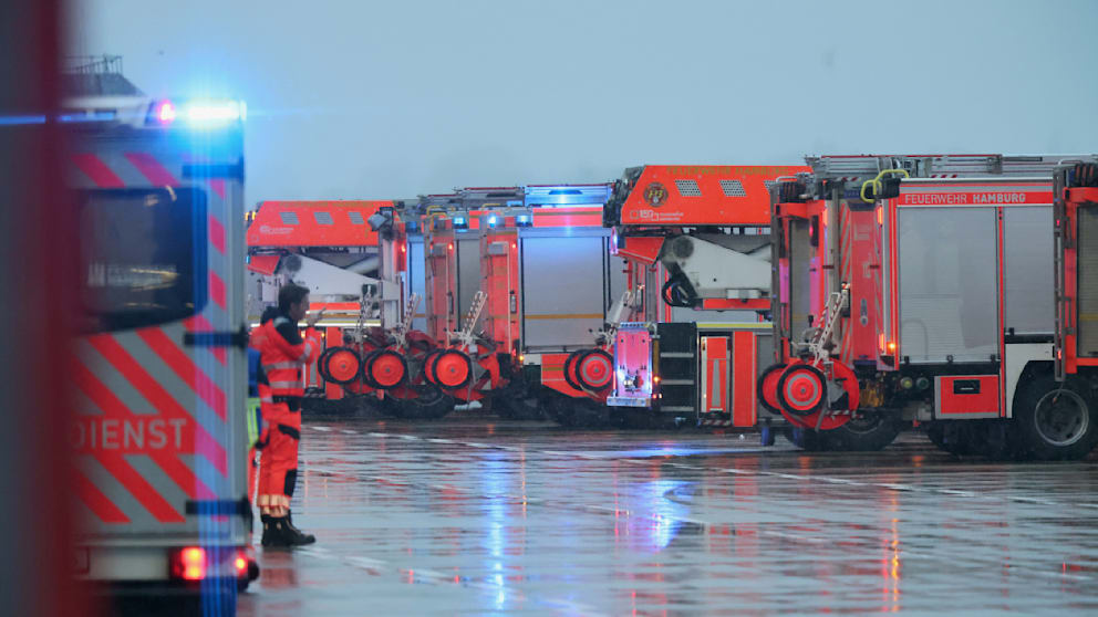 Ein Großaufgebot an Rettungskräften hatte sich bereitgehalten