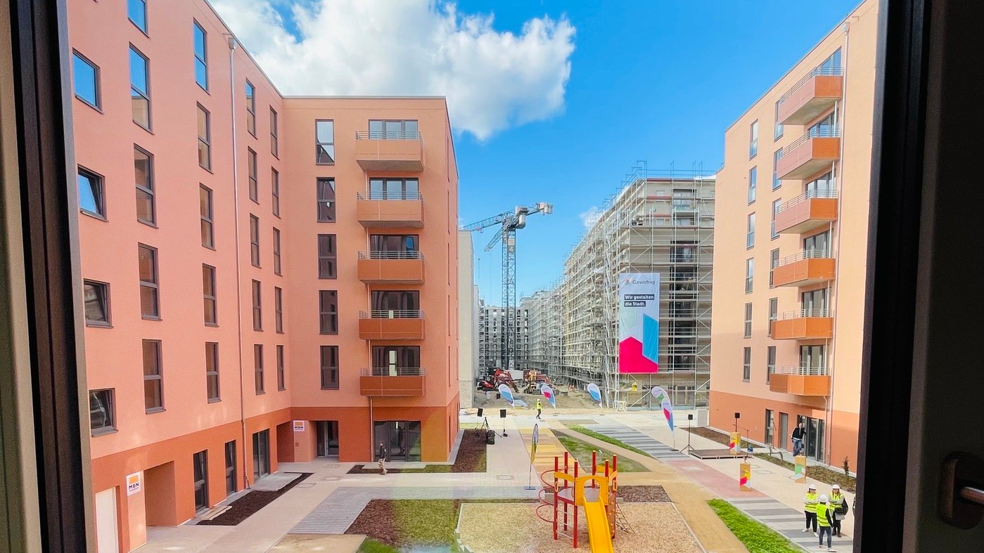 Erste Mieter, erster Bus, erste Kita: Berlins neues Mega-Viertel erwacht